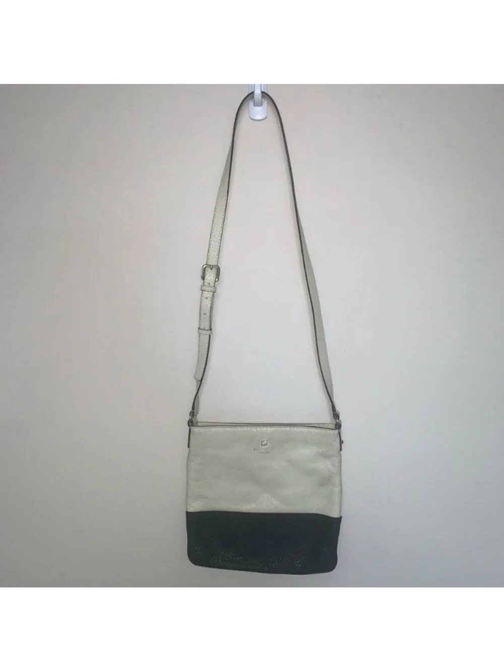 Kate Spade Black and White Crossbody Bag with Chic Color-Block Design